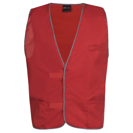 This coloured vest offers a practical and visible layer for various work and outdoor activities. 
