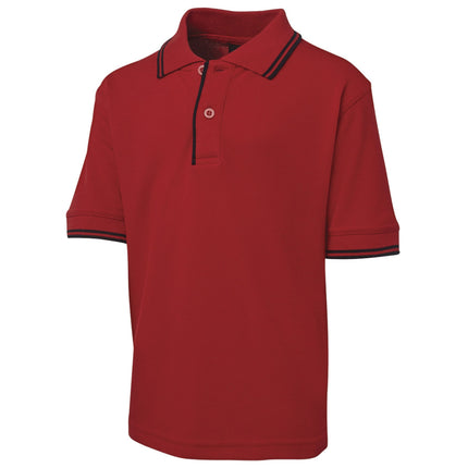 This Kids' Classic Contrast Polo Shirt combines durability with excellent UPF 50+ sun protection, making it ideal for active children.