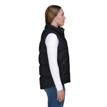 The Gear for Life Men's Junction Puffa Vest offers reliable water repellency and warmth, making it ideal for variable weather conditions. 