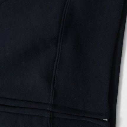 Stay comfortable and confident with this Full Zip Fleecy Hoodie, designed for a classic fit that suits every body type. 