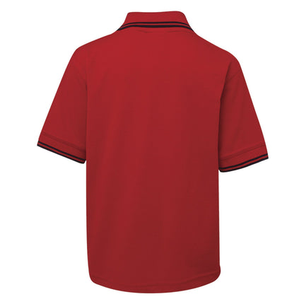 This Kids' Classic Contrast Polo Shirt combines durability with excellent UPF 50+ sun protection, making it ideal for active children.