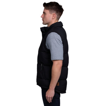 The Gear for Life Men's Junction Puffa Vest offers reliable water repellency and warmth, making it ideal for variable weather conditions. 
