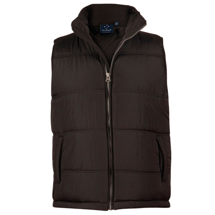 The EverestGuard™ Unisex Quilted Vest offers practical warmth and durability with its quilted design, suitable for various outdoor and work environments.