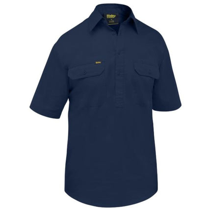 The Bisley Men's Closed Front Cool Lightweight Short Sleeve Shirt offers breathable comfort with a sleek, closed front design ideal for professional settings.