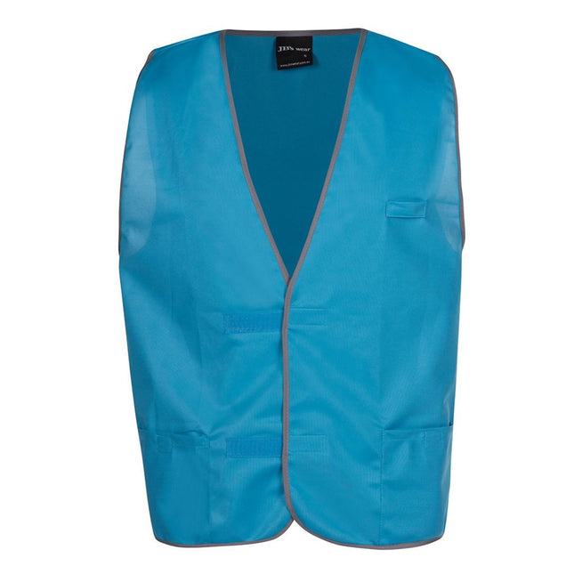 This coloured vest offers a practical and visible layer for various work and outdoor activities. 