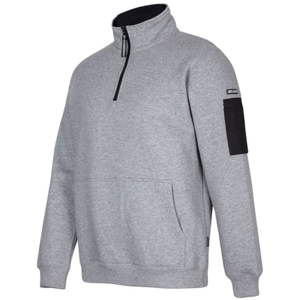 Designed with quality materials and a practical half-zip, it provides easy ventilation and a great fit. This fleece supports your efforts by combining comfort and functionality, helping you stay focused and confident on every task.
